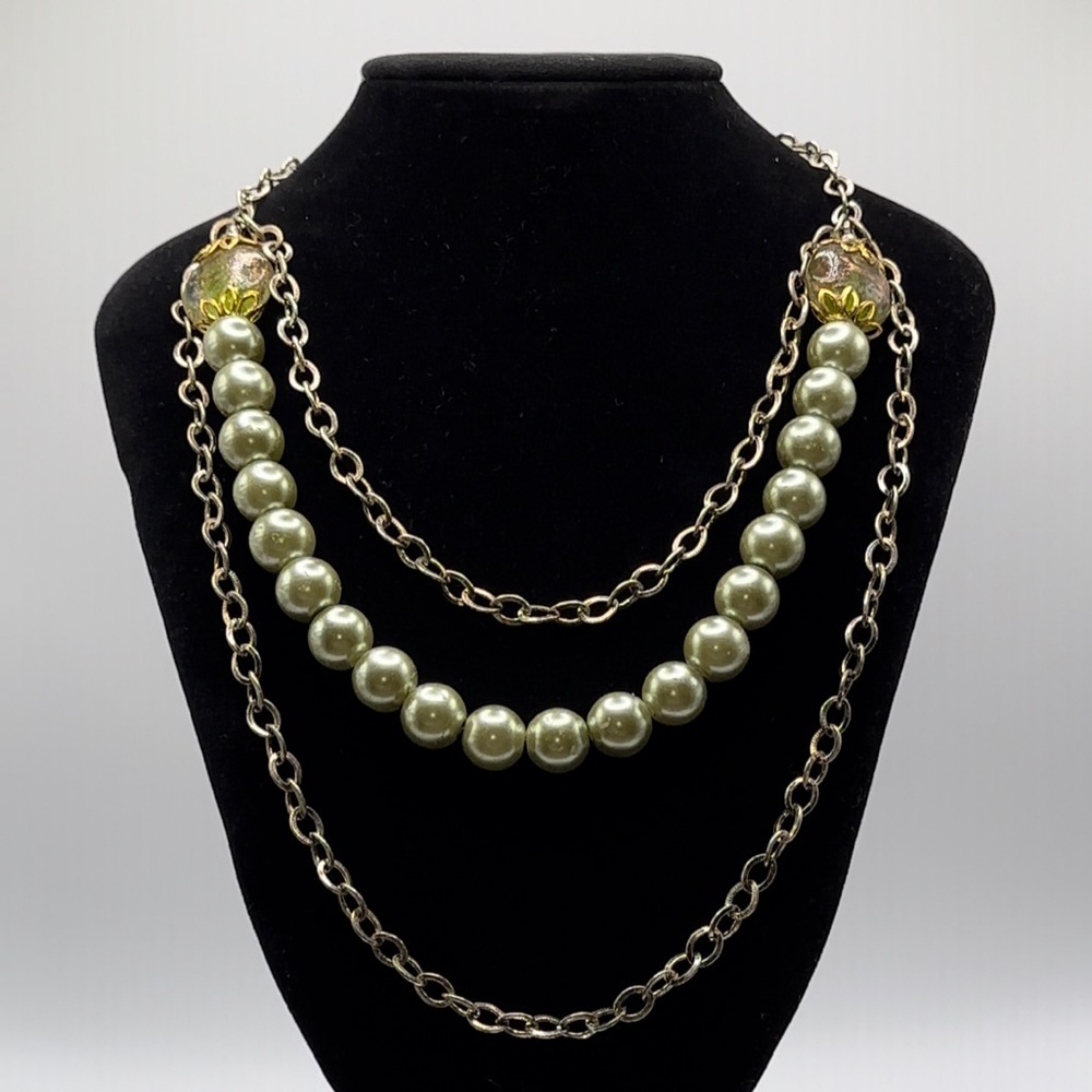 *RARE* Sage Green Faux Pearl S925 Chain Matinee Style Necklace Genuine Glasswork
